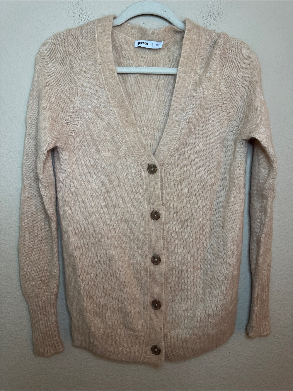 Pacas Beige V Neck Cardigan Baby Alpaca and Wool Blend Size Medium